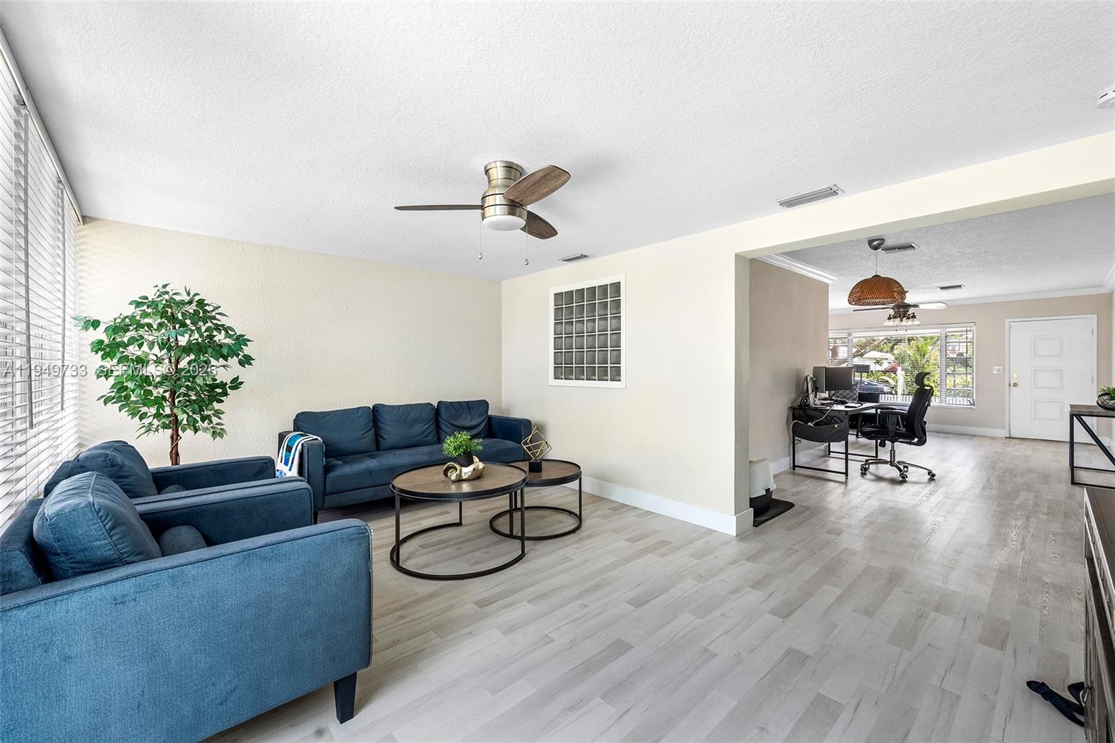 NORTH ANDREWS GARDENS FIR - Residential