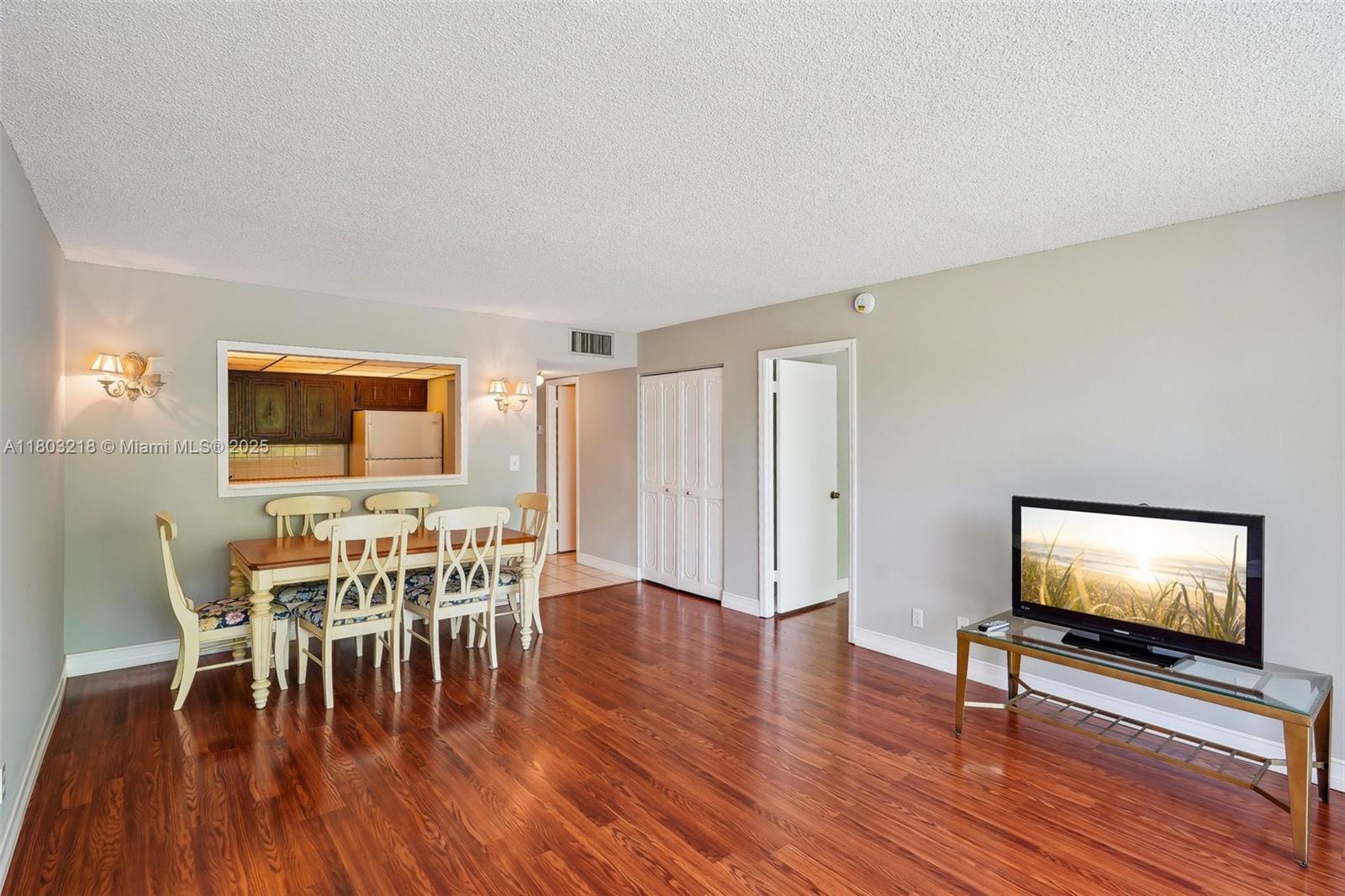 ENVIRON I CONDO 7 AND 8 - Residential