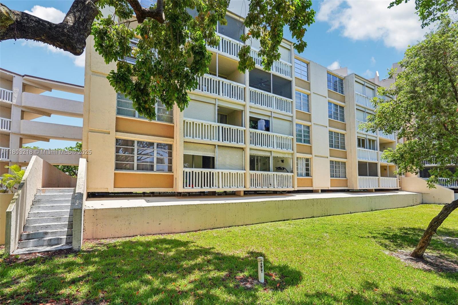 ENVIRON I CONDO 7 AND 8 - Residential