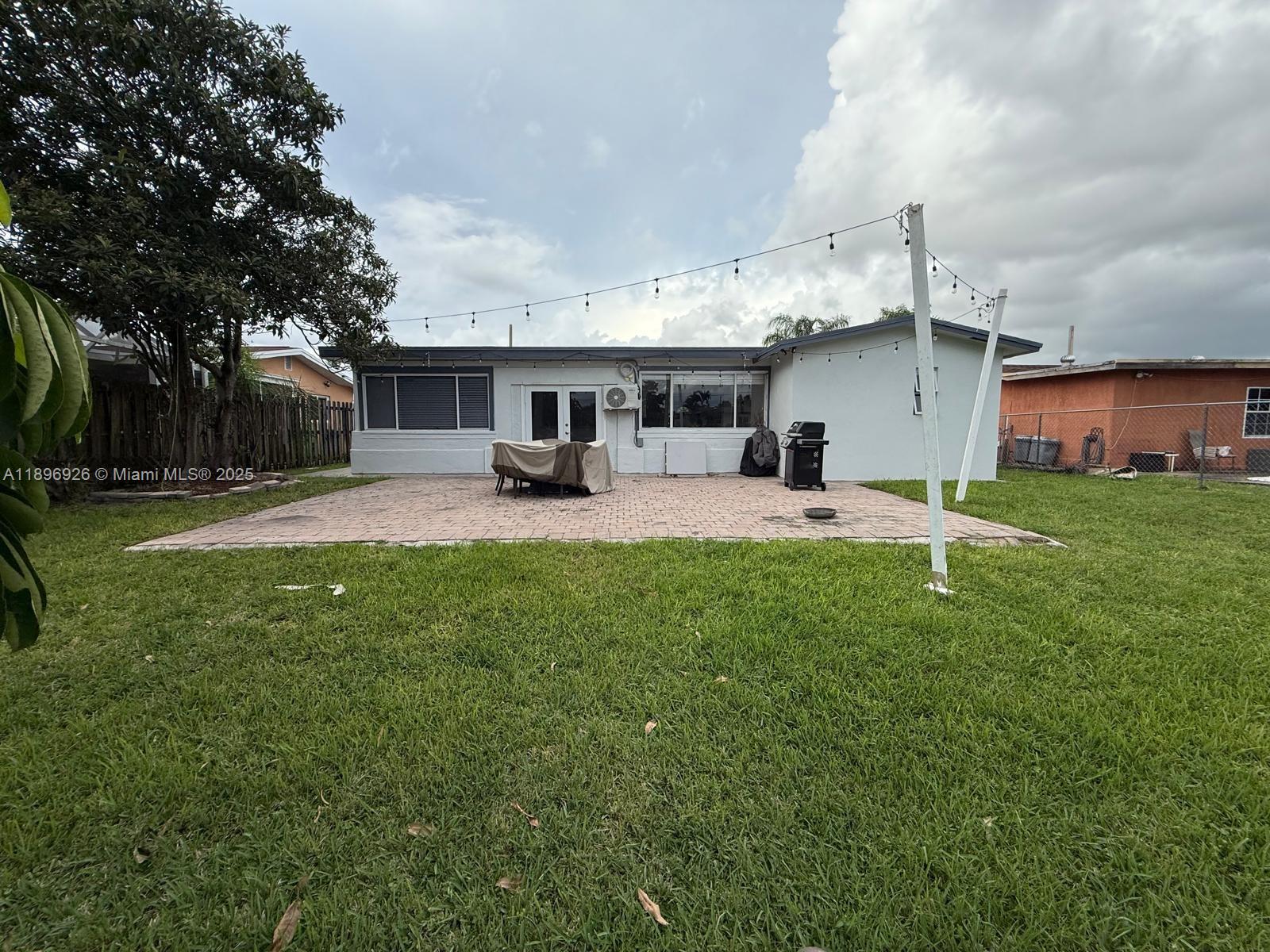 SUNRISE GOLF VILLAGE SEC - Residential