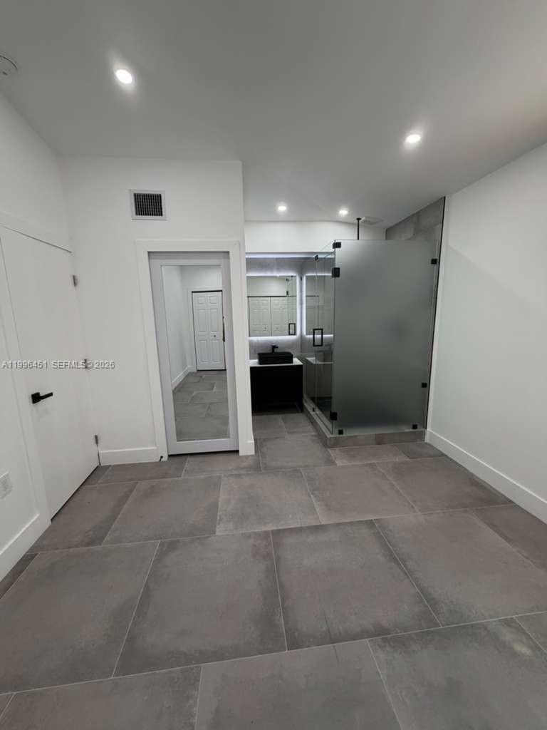 14240 S Biscayne River Rd 2