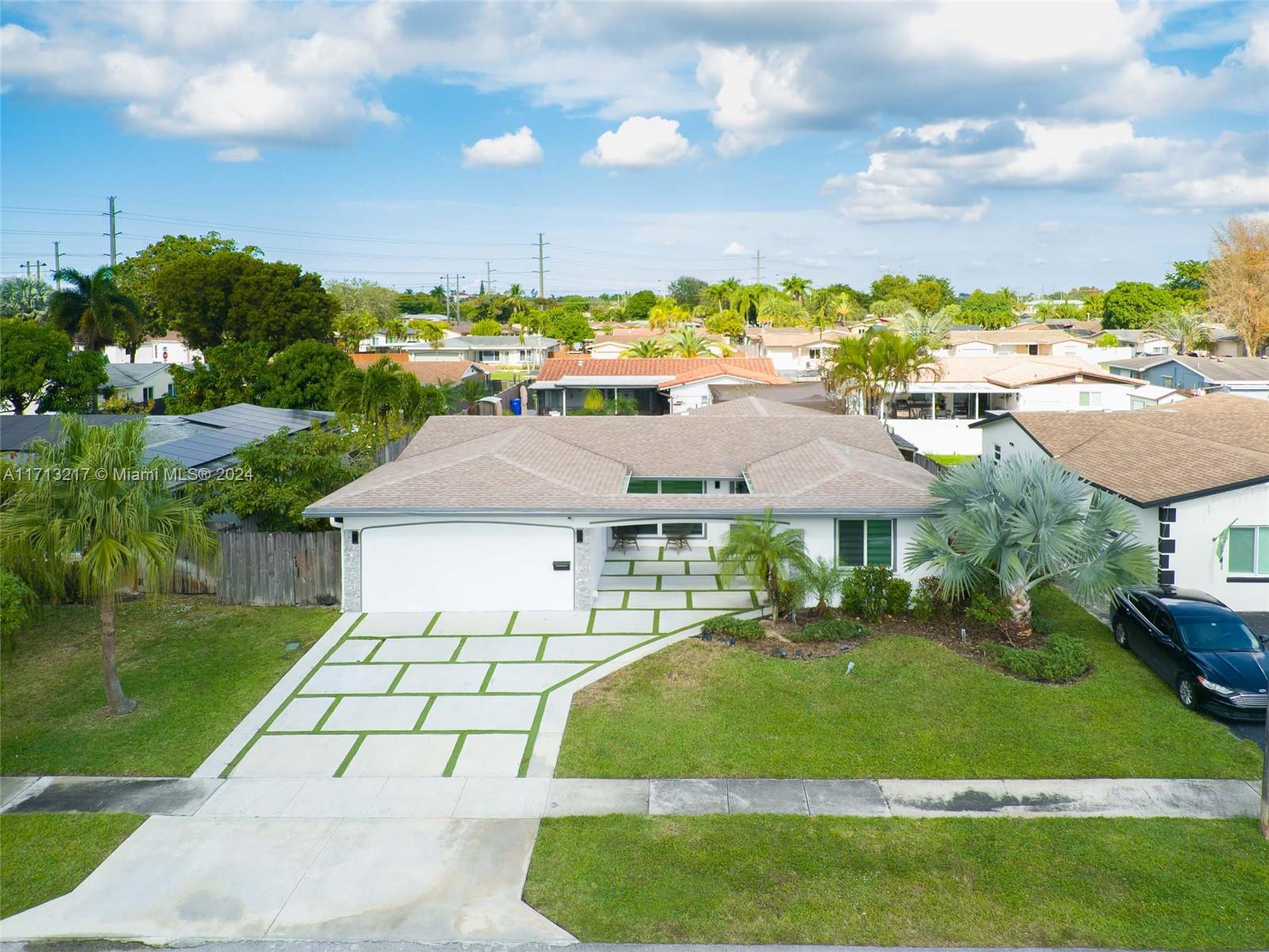 Property for Sale at 9021 Nw 20th St, Pembroke Pines, Miami-Dade County, Florida - Bedrooms: 3 
Bathrooms: 2  - $700,000