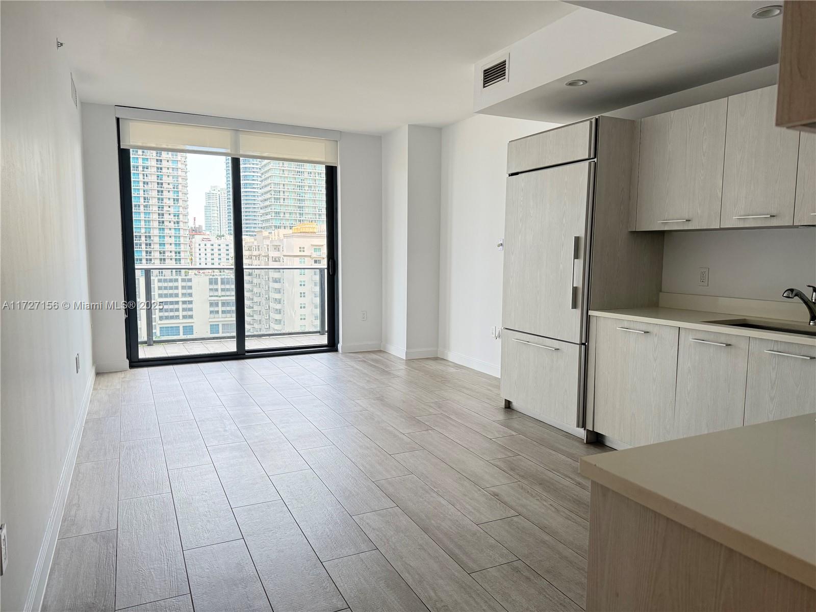 BRICKELL HEIGHTS EAST CON - Residential