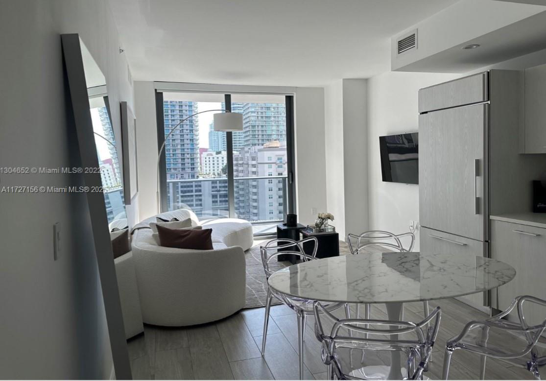 BRICKELL HEIGHTS EAST CON - Residential