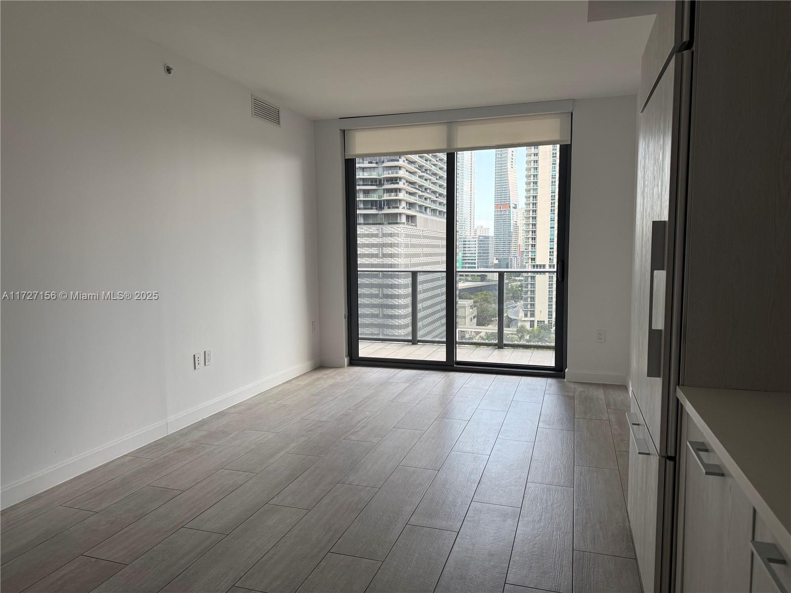 BRICKELL HEIGHTS EAST CON - Residential
