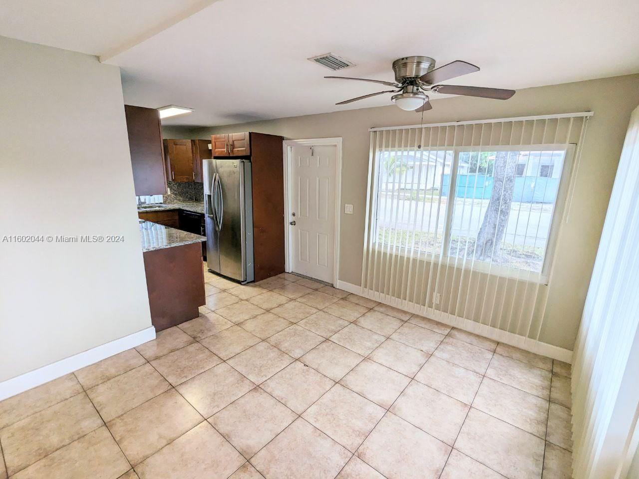 141 NW 10th St
