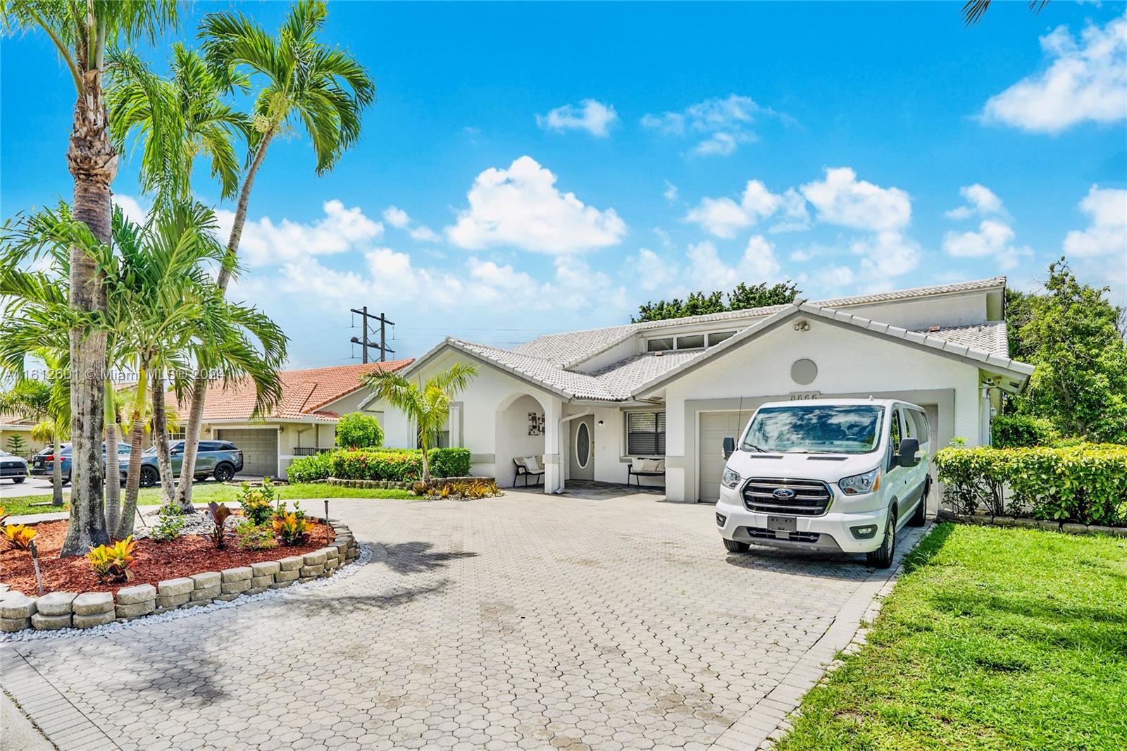 8666 NW 47th Dr