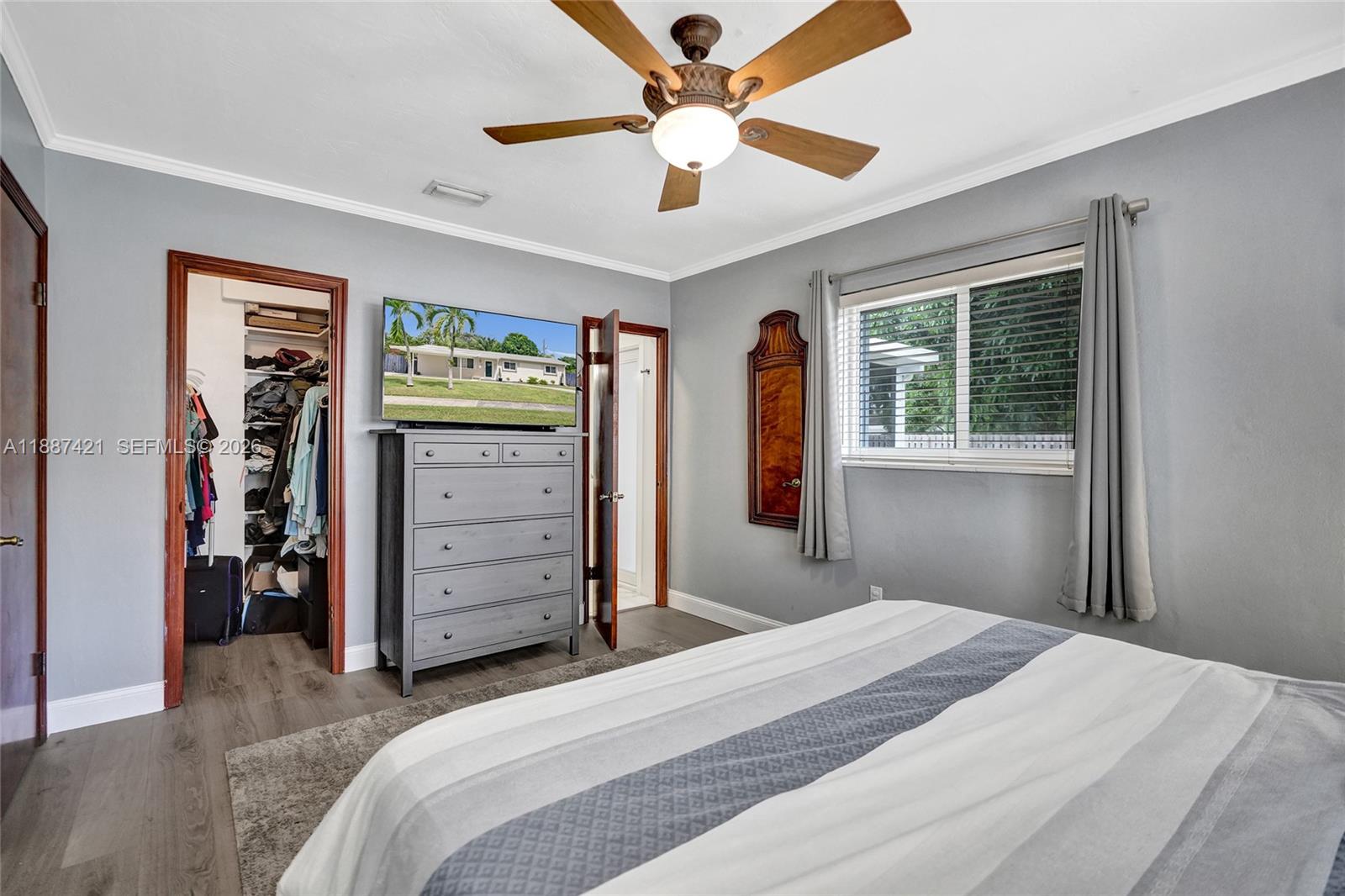 WHISPERING PINES EST SEC - Residential