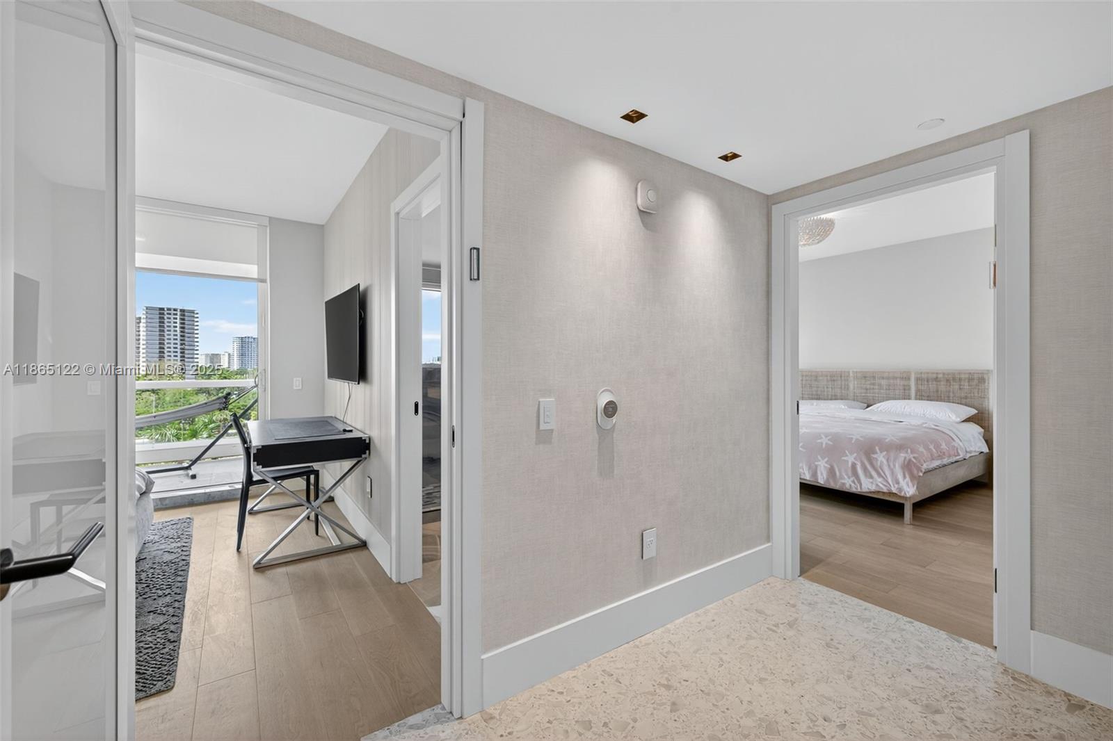 BELLAMARE @ WILLIAMS ISLA - Residential