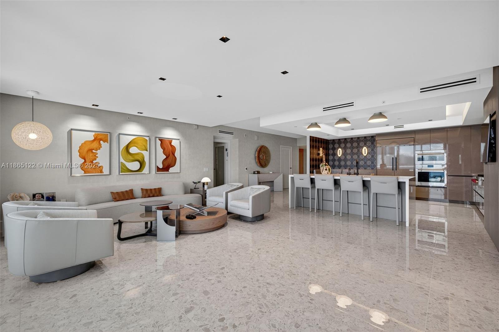 BELLAMARE @ WILLIAMS ISLA - Residential