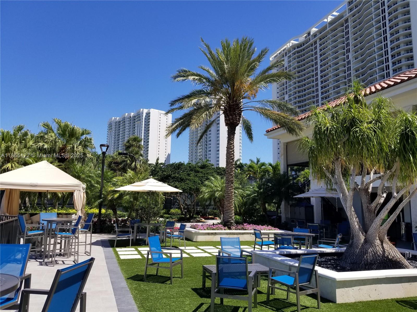 BELLAMARE @ WILLIAMS ISLA - Residential