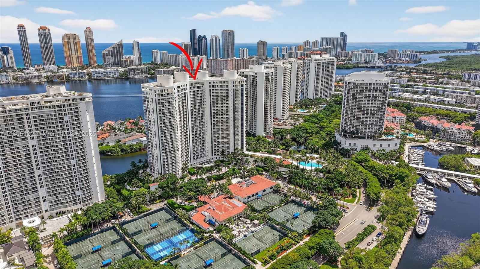 BELLAMARE @ WILLIAMS ISLA - Residential