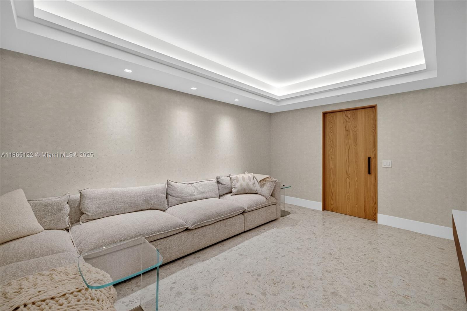 BELLAMARE @ WILLIAMS ISLA - Residential