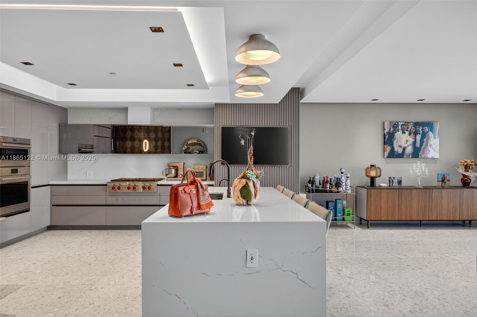 BELLAMARE @ WILLIAMS ISLA - Residential