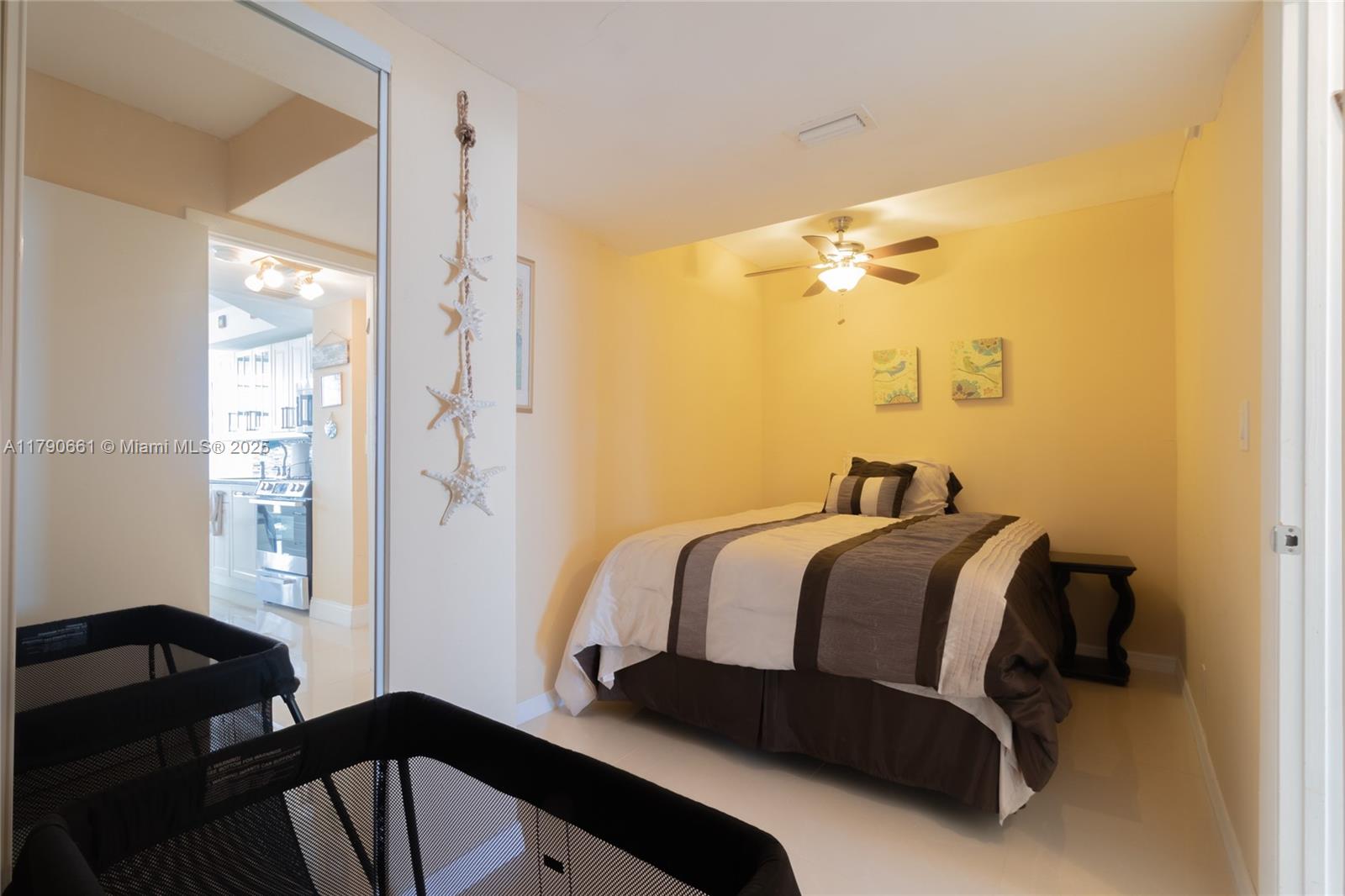 WINSTON TOWERS 200 - Residential