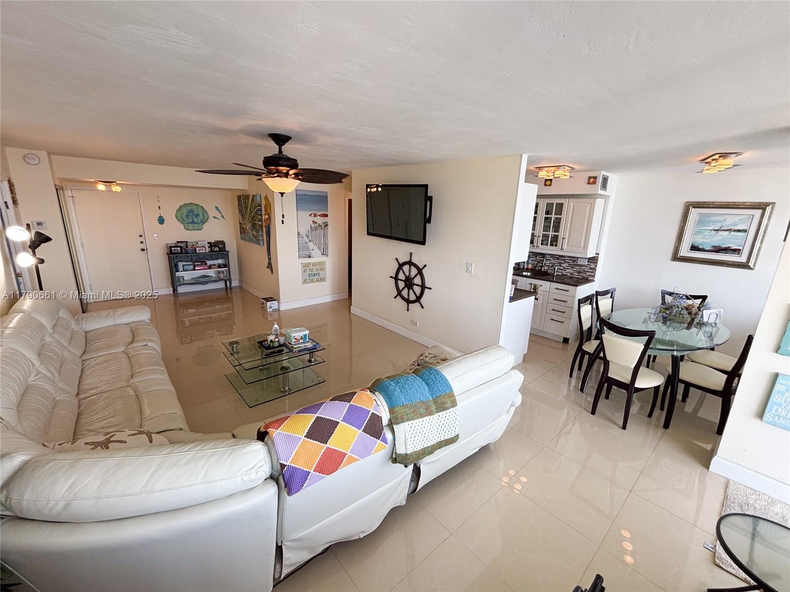 WINSTON TOWERS 200 - Residential