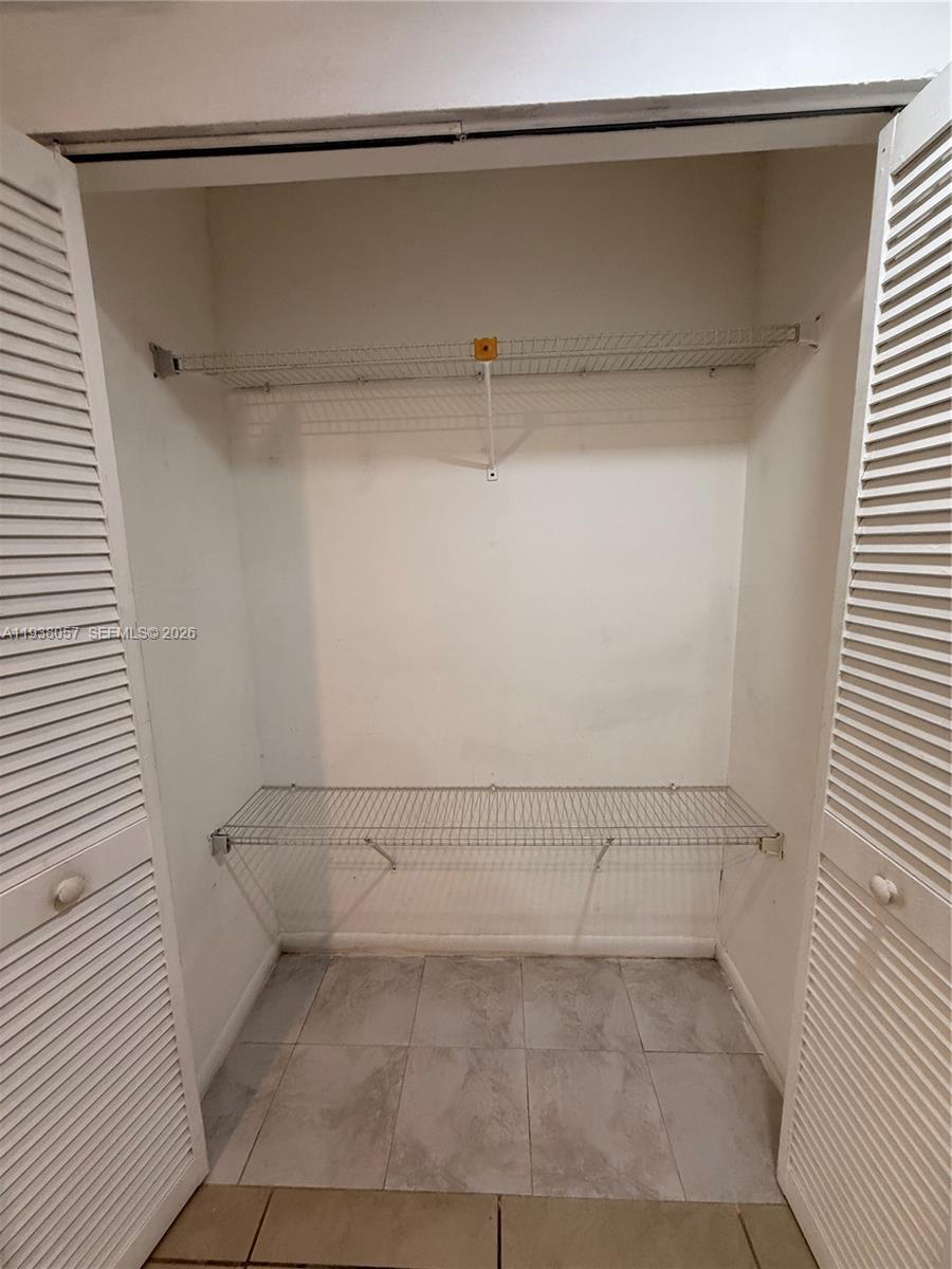 COUNTRY LAKE HOMES 2ND AD - Residential