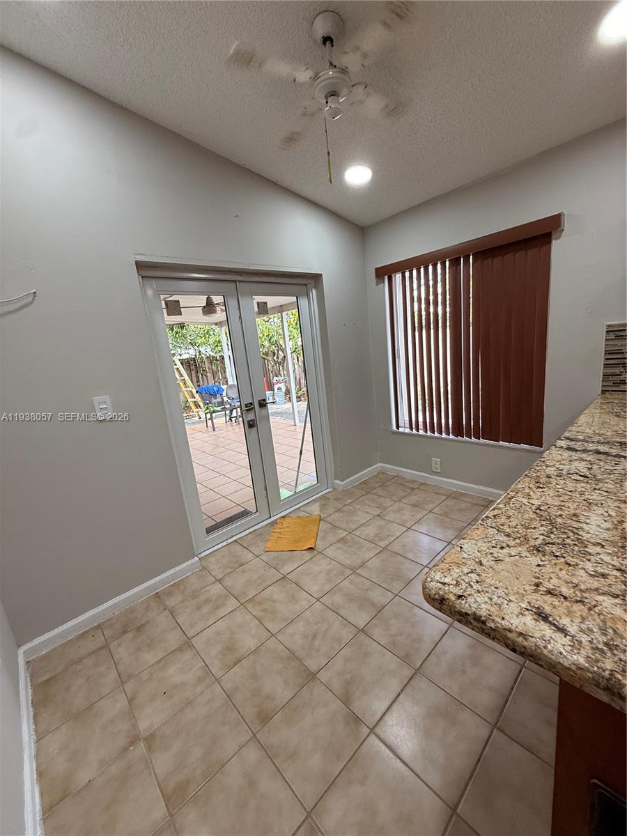 COUNTRY LAKE HOMES 2ND AD - Residential