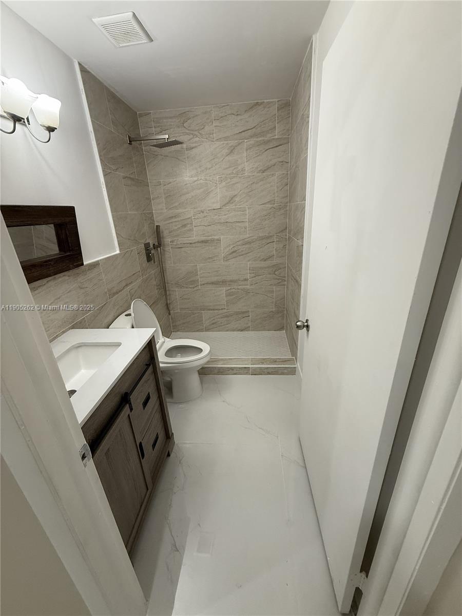 ALAMEDA BY THE LAKE - Residential Lease