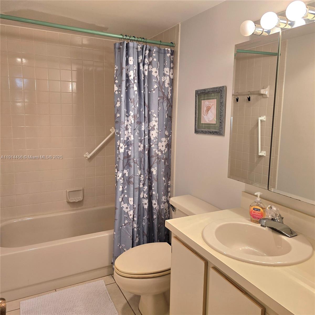 MEADOWBROOK LAKES VIEW CO - Residential Lease