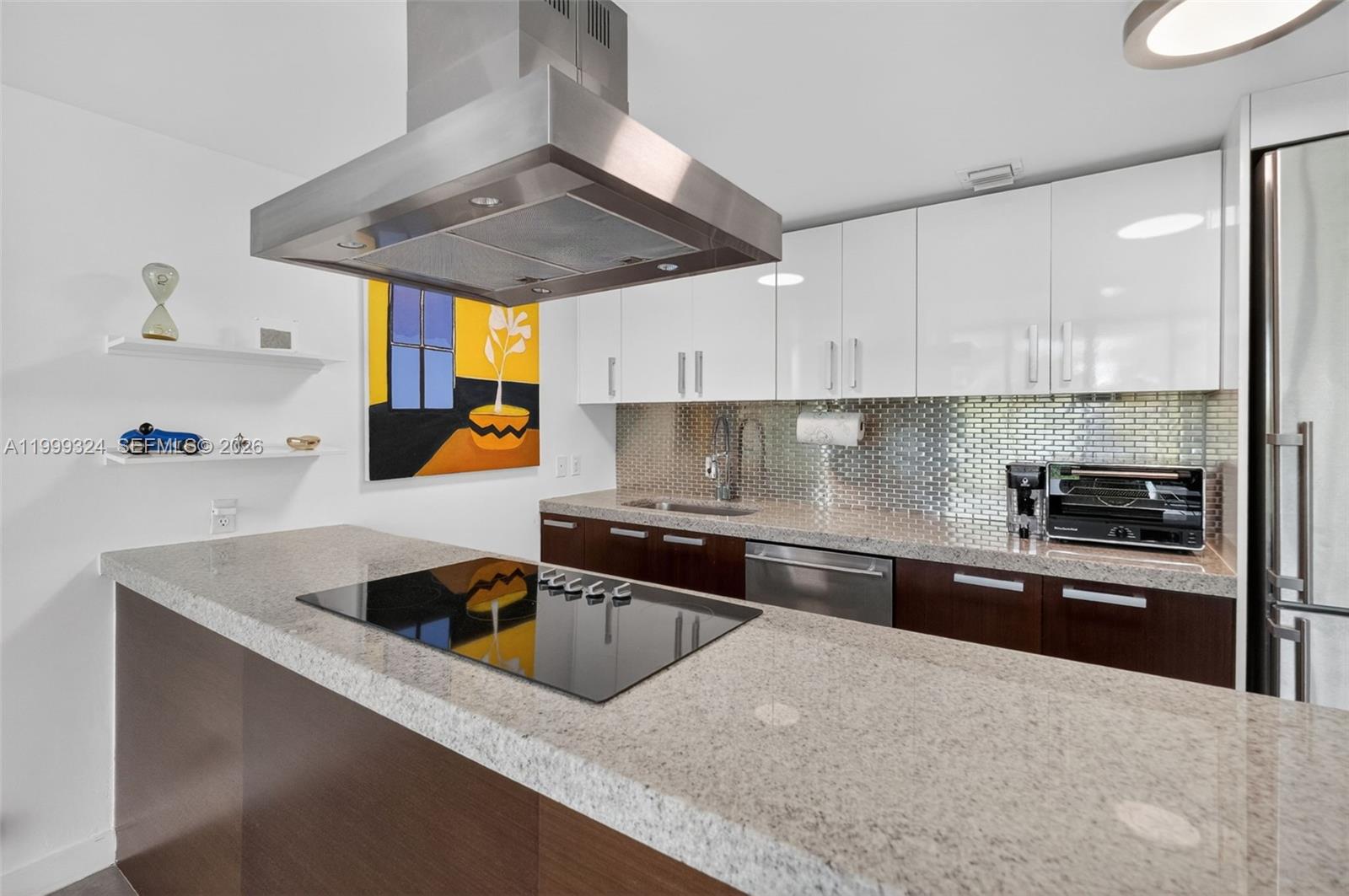 IOS ON THE BAY CONDO - Residential