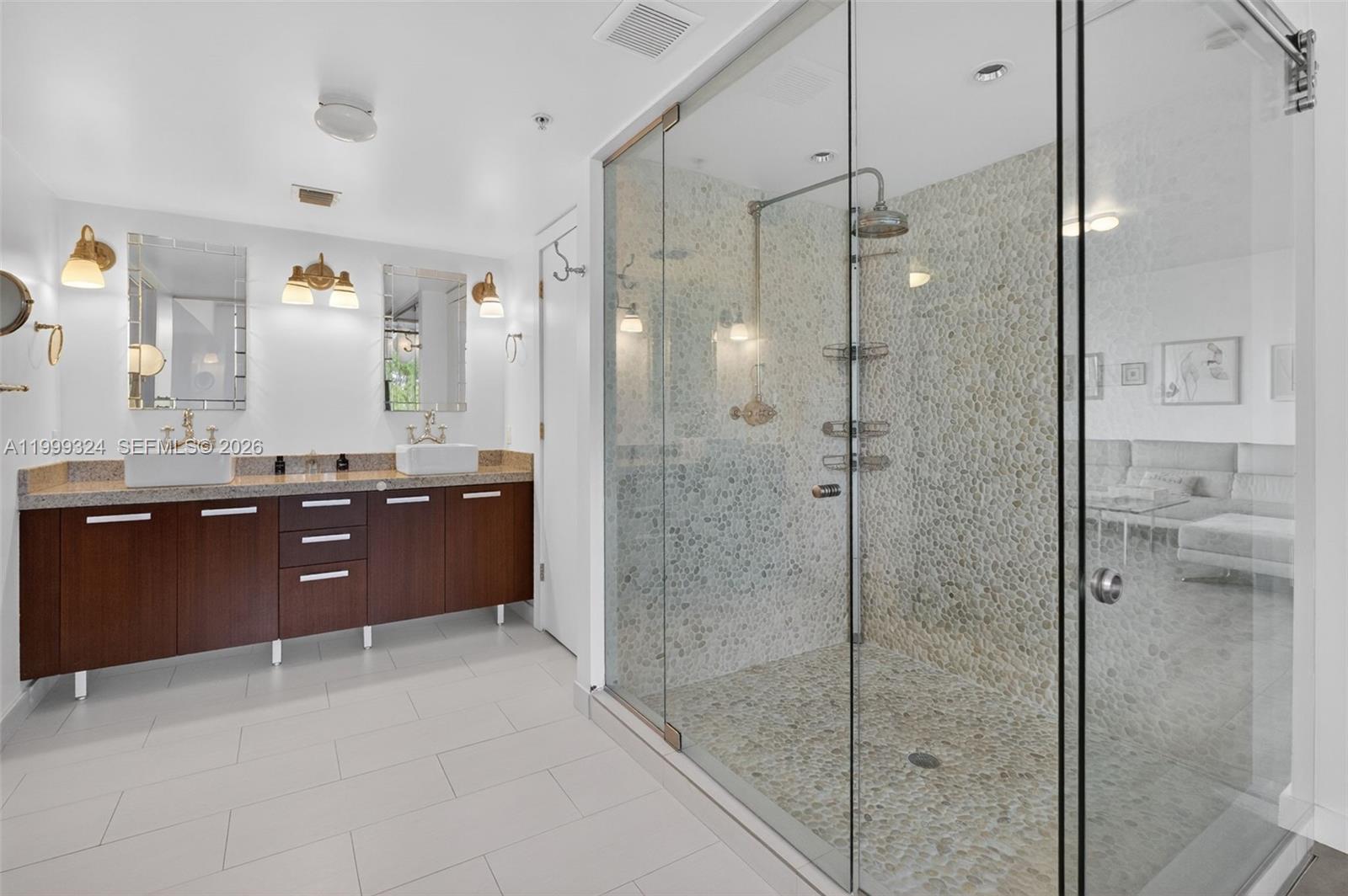 IOS ON THE BAY CONDO - Residential