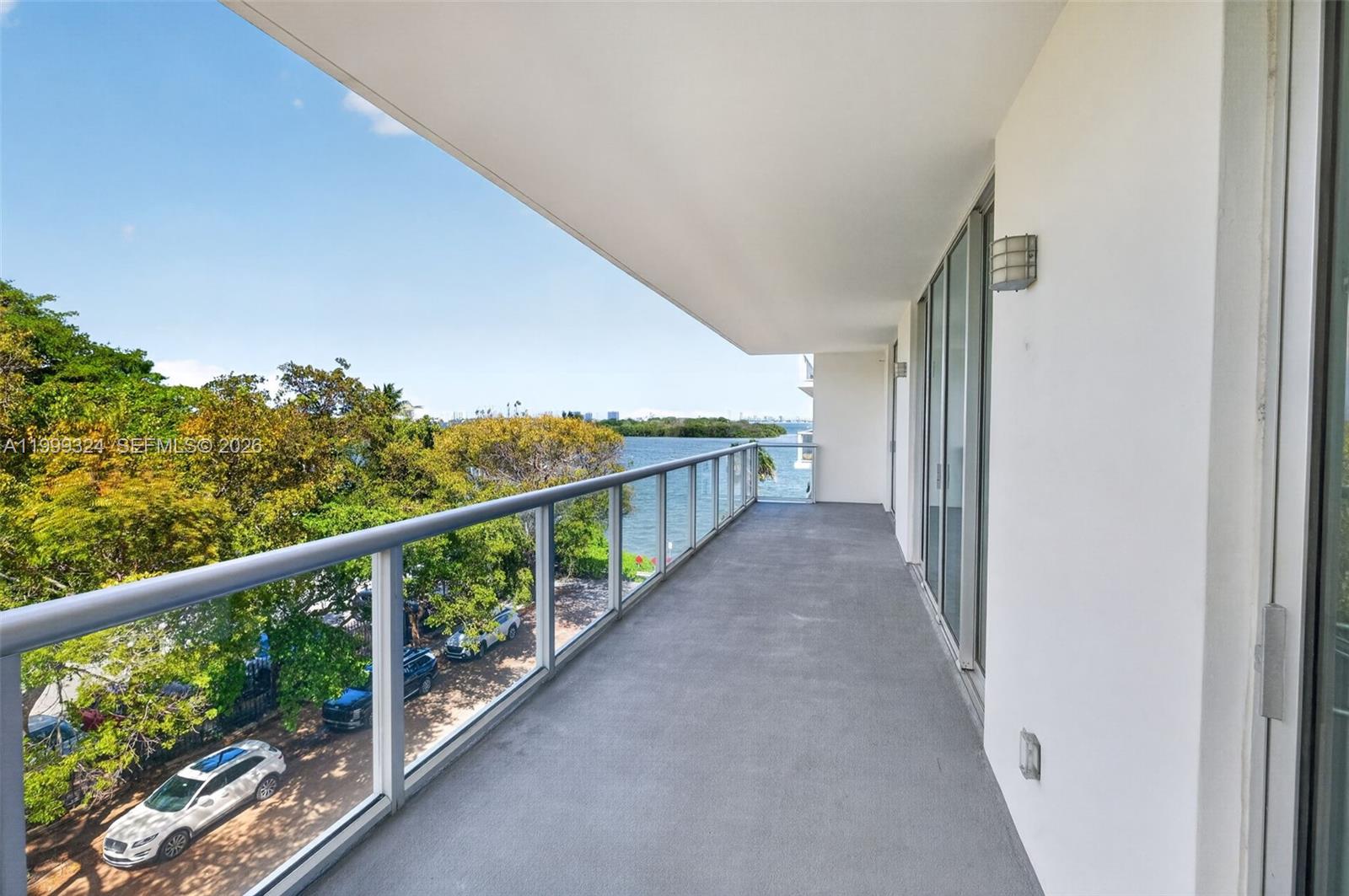 IOS ON THE BAY CONDO - Residential