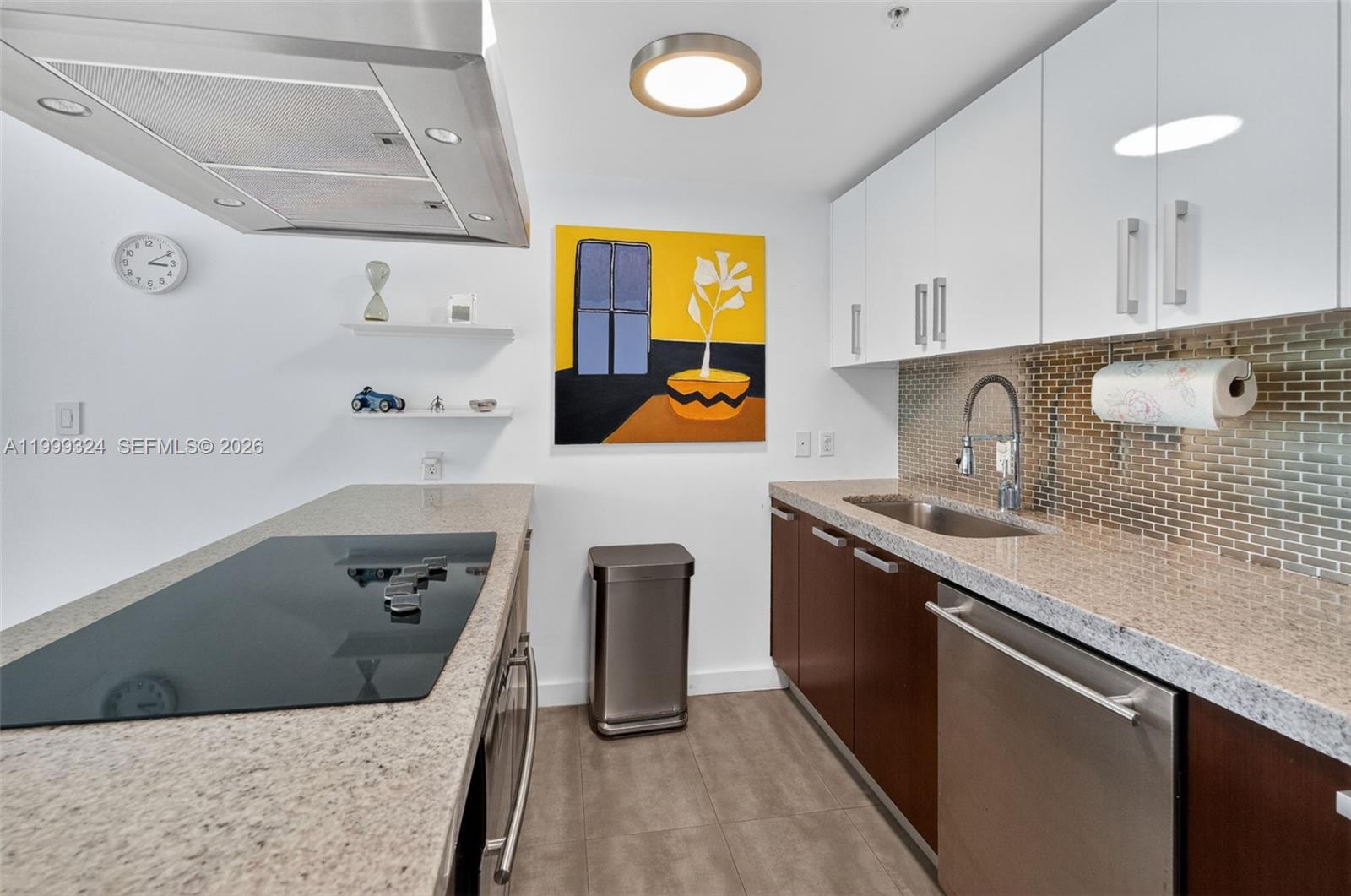 IOS ON THE BAY CONDO - Residential