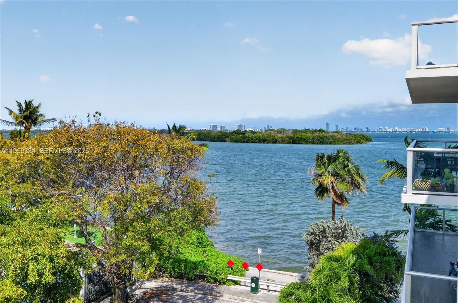 IOS ON THE BAY CONDO - Residential