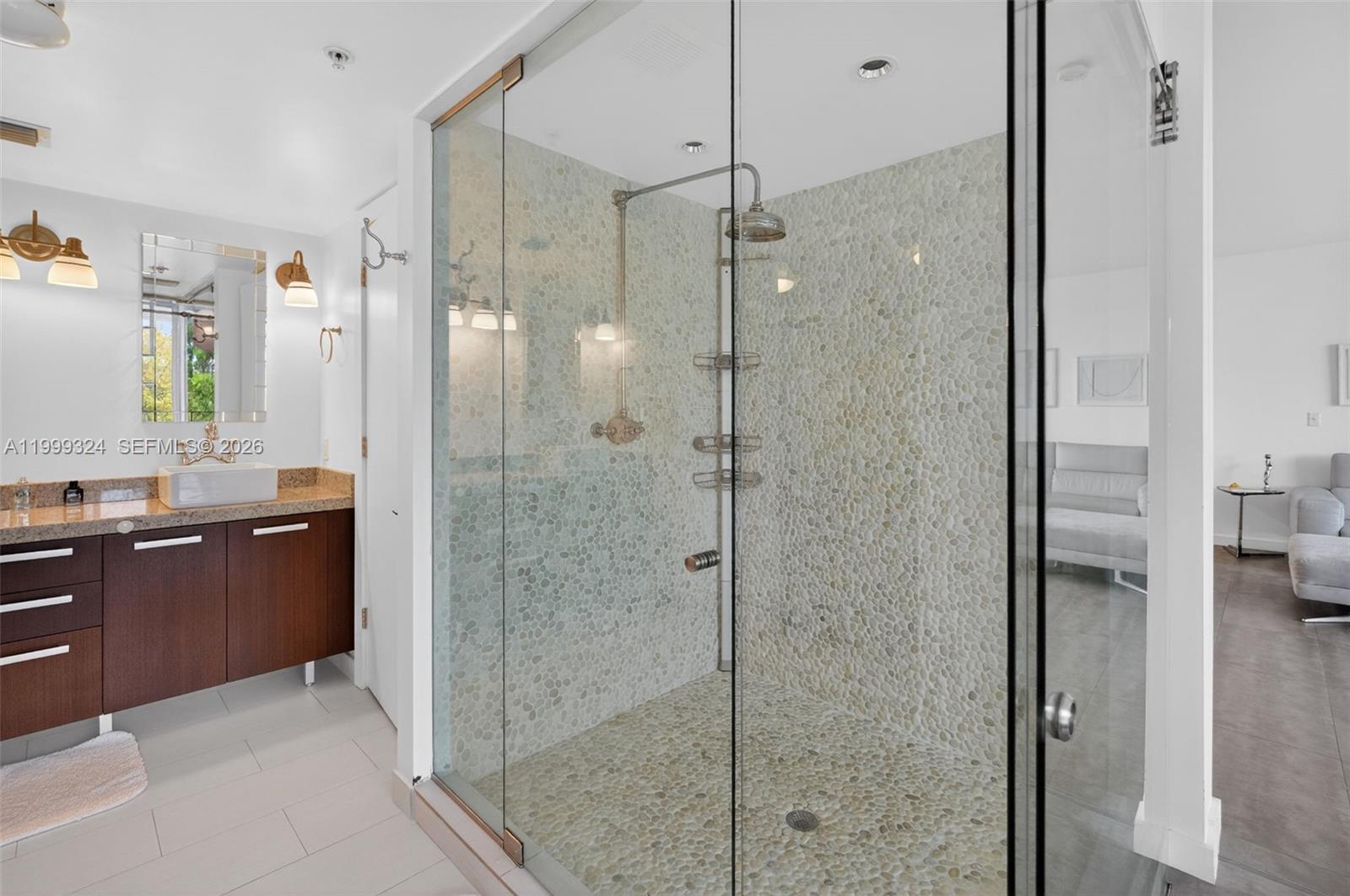 IOS ON THE BAY CONDO - Residential