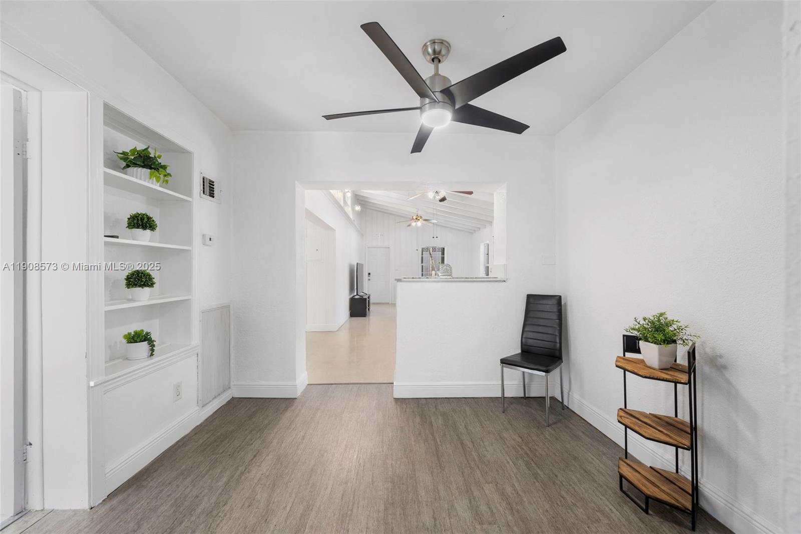 POINCIANA PARK - Residential