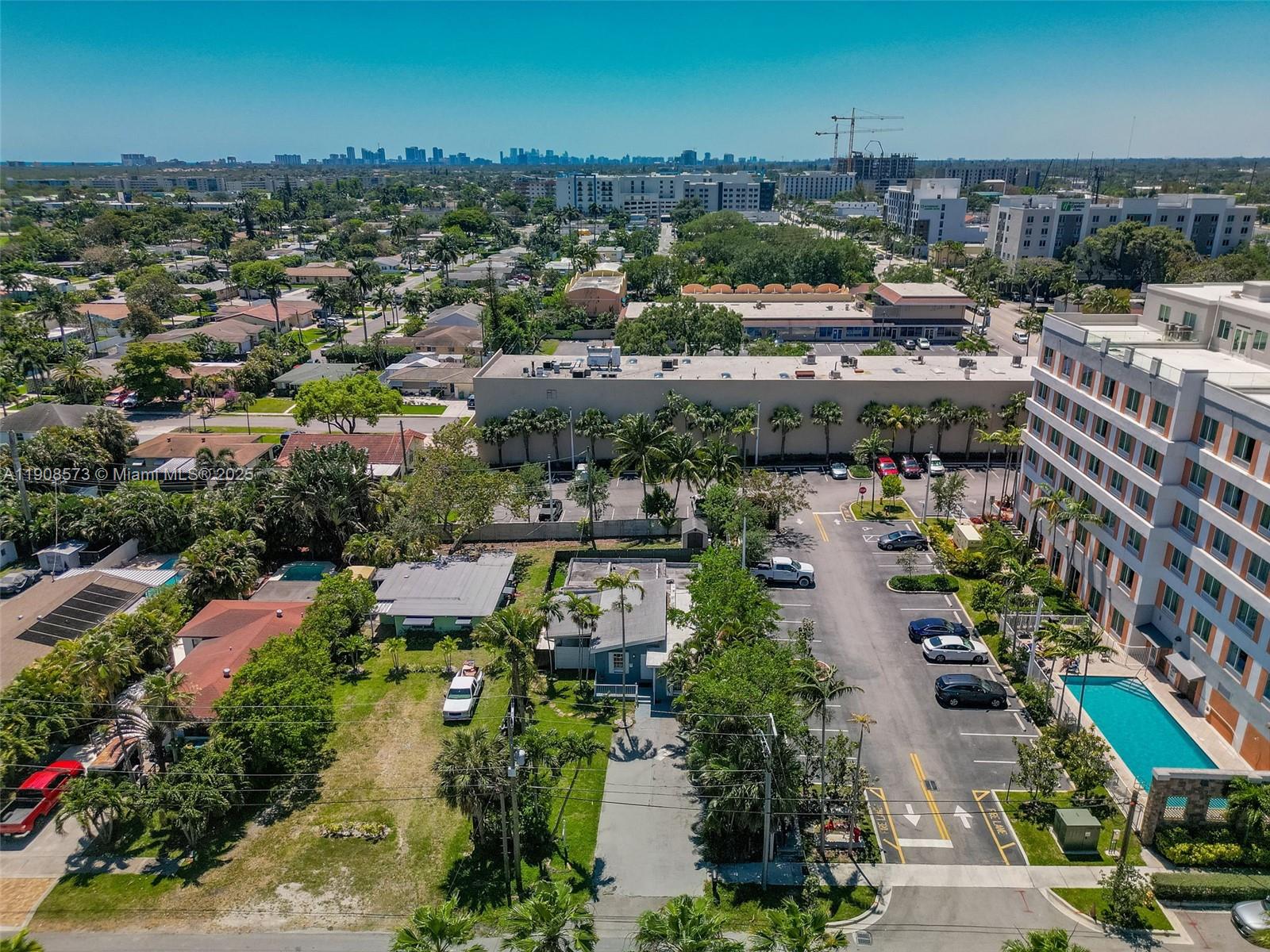 POINCIANA PARK - Residential