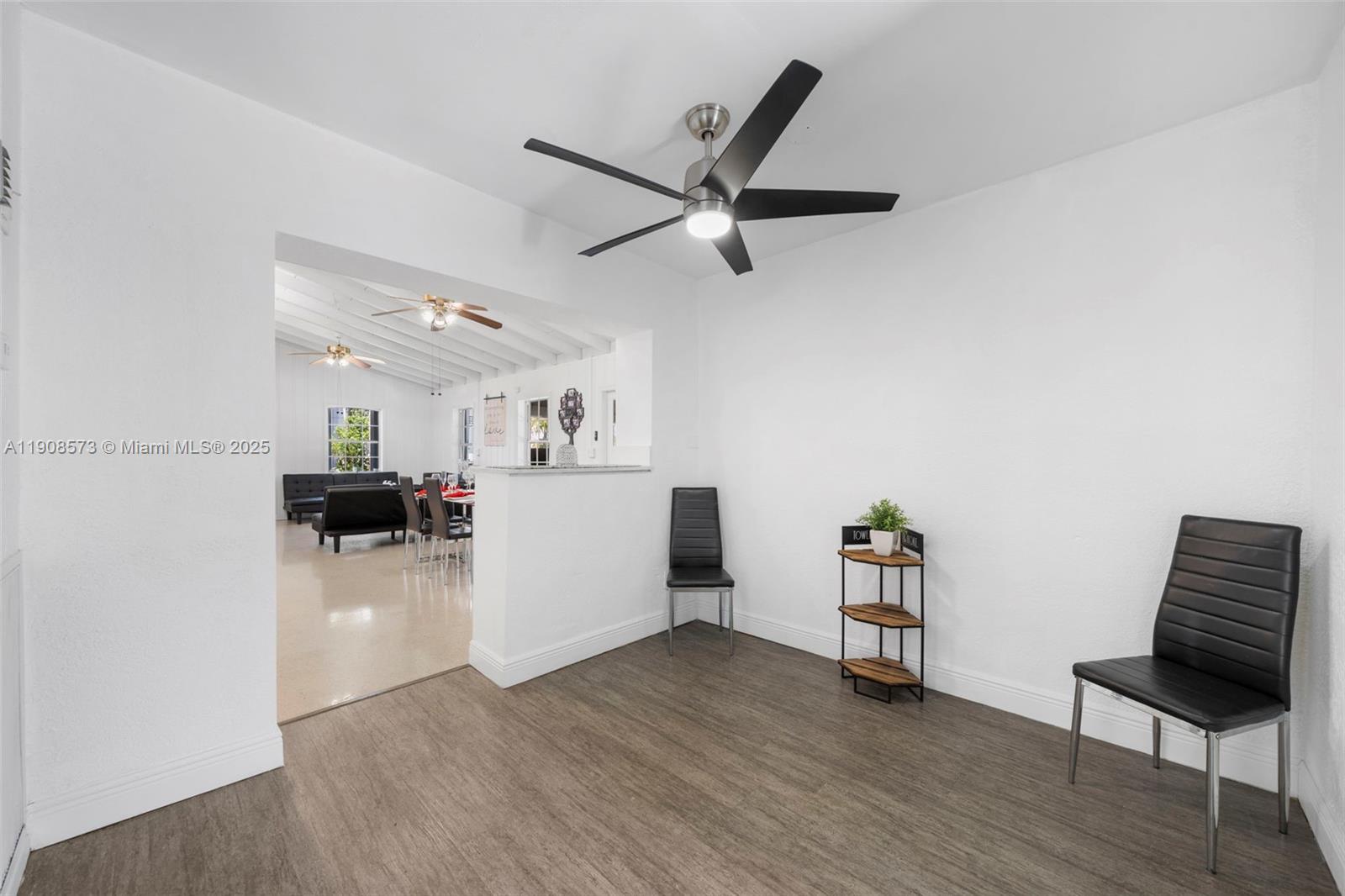 POINCIANA PARK - Residential