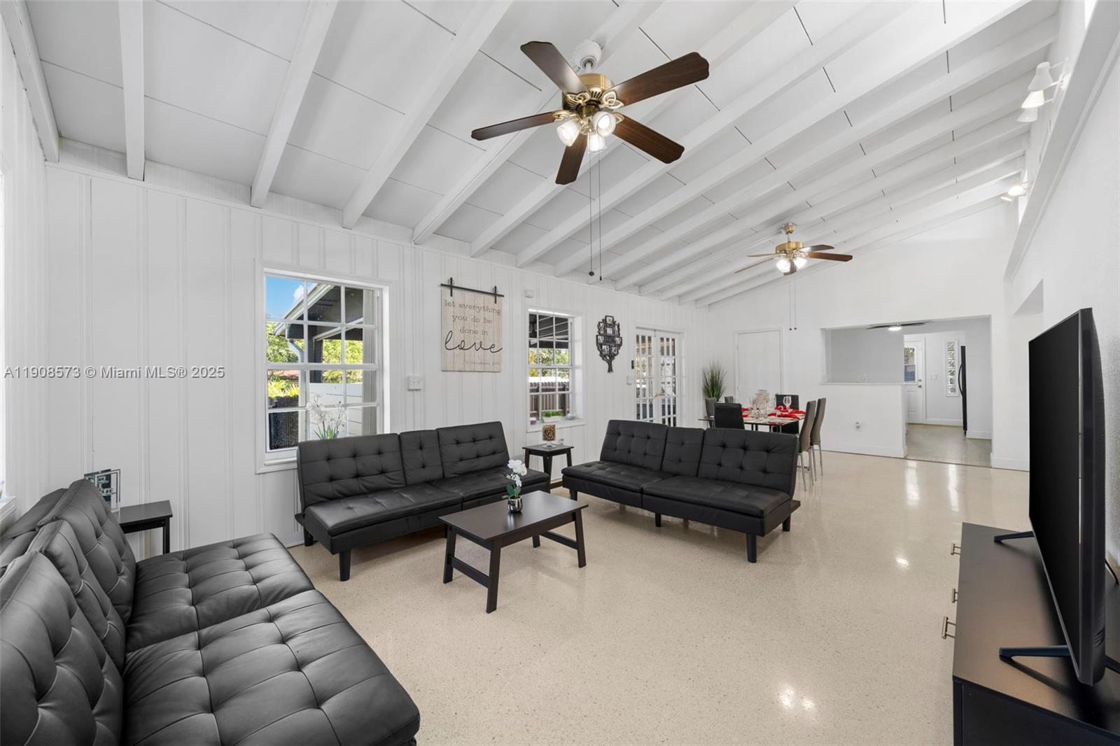 POINCIANA PARK - Residential