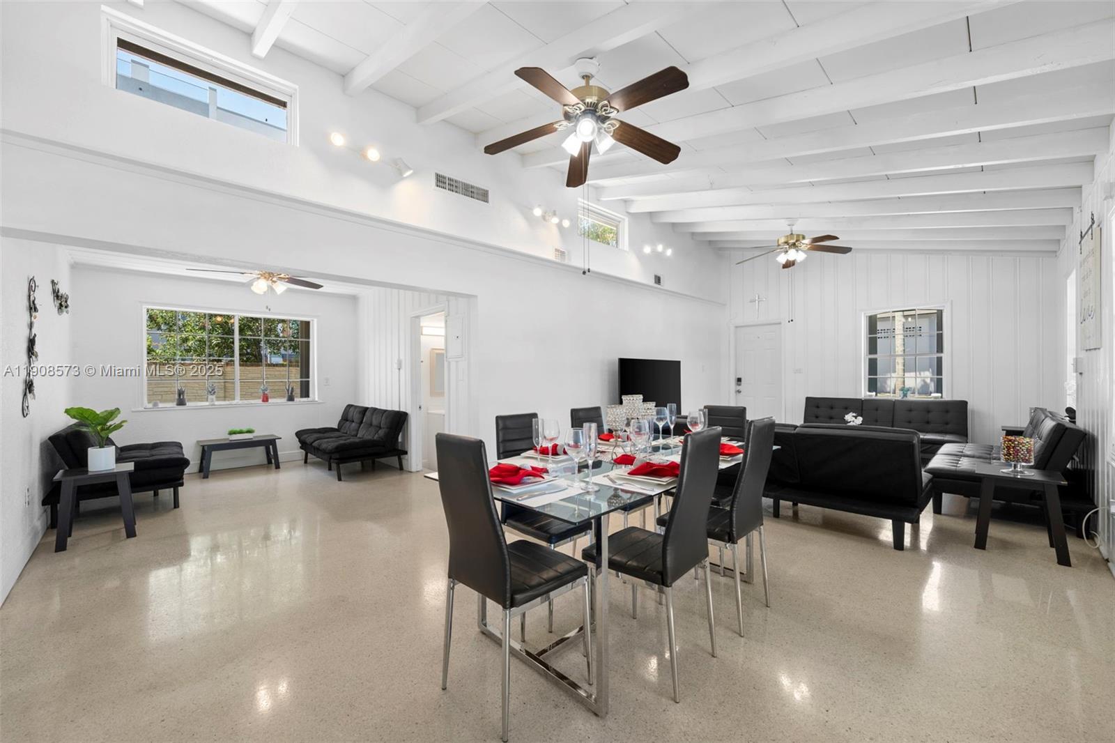 POINCIANA PARK - Residential