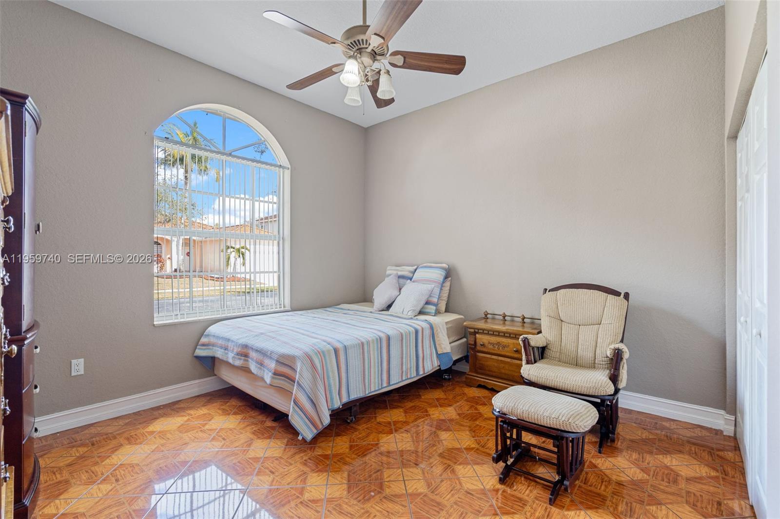 KEYS-GATE NO 1 - Residential