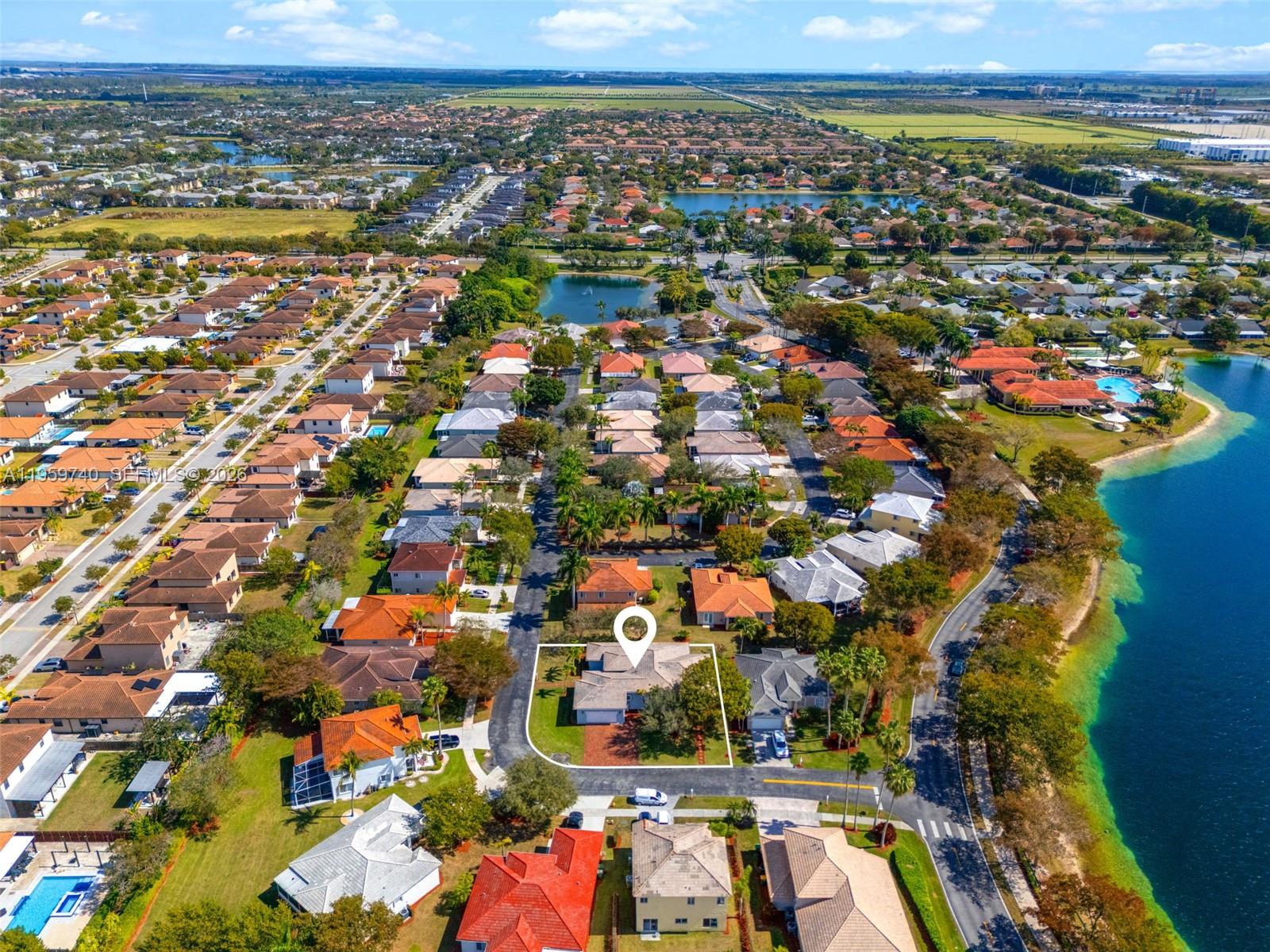 KEYS-GATE NO 1 - Residential