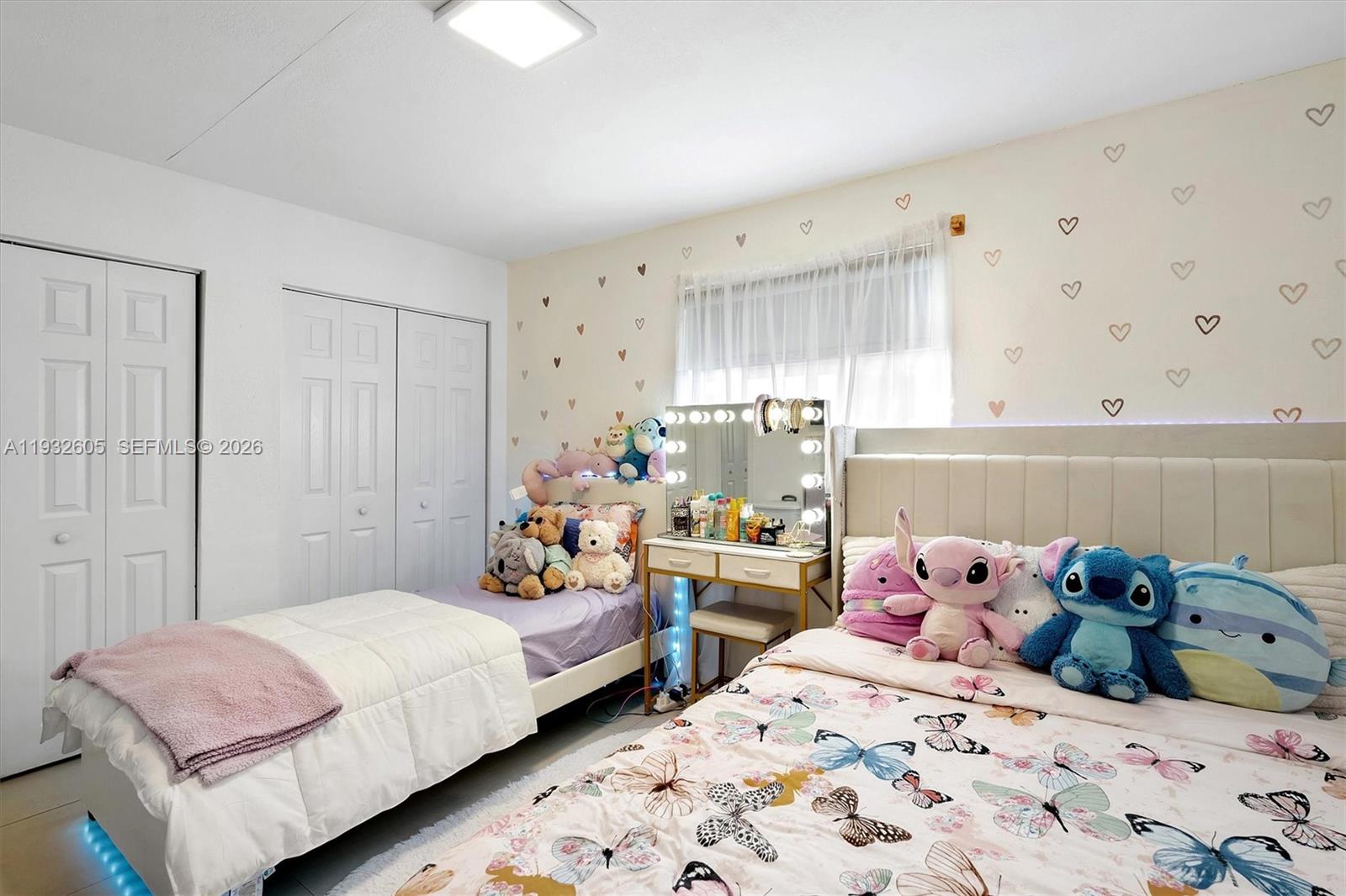 ROSELAWN HEIGHTS - Residential Income