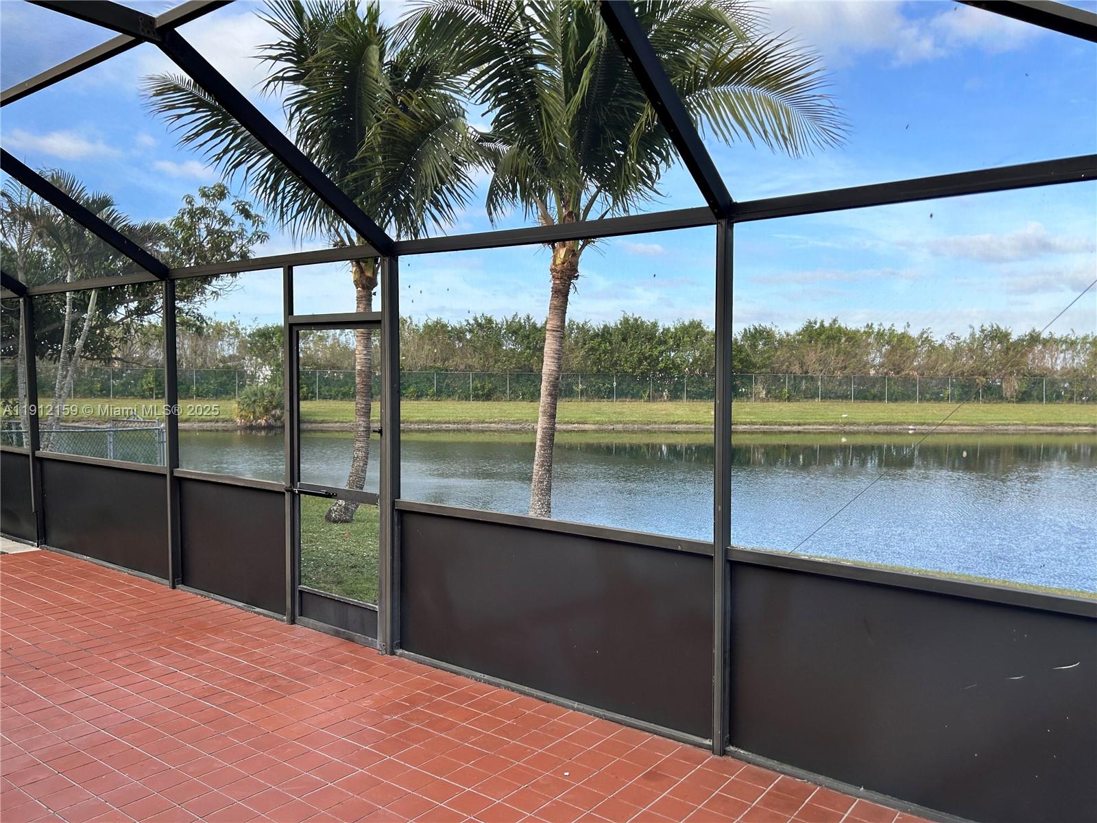 CINNAMON PLACE II - Residential Lease