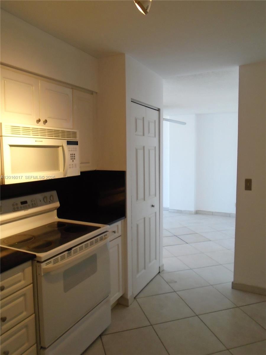 AQUASOL CONDO - Residential