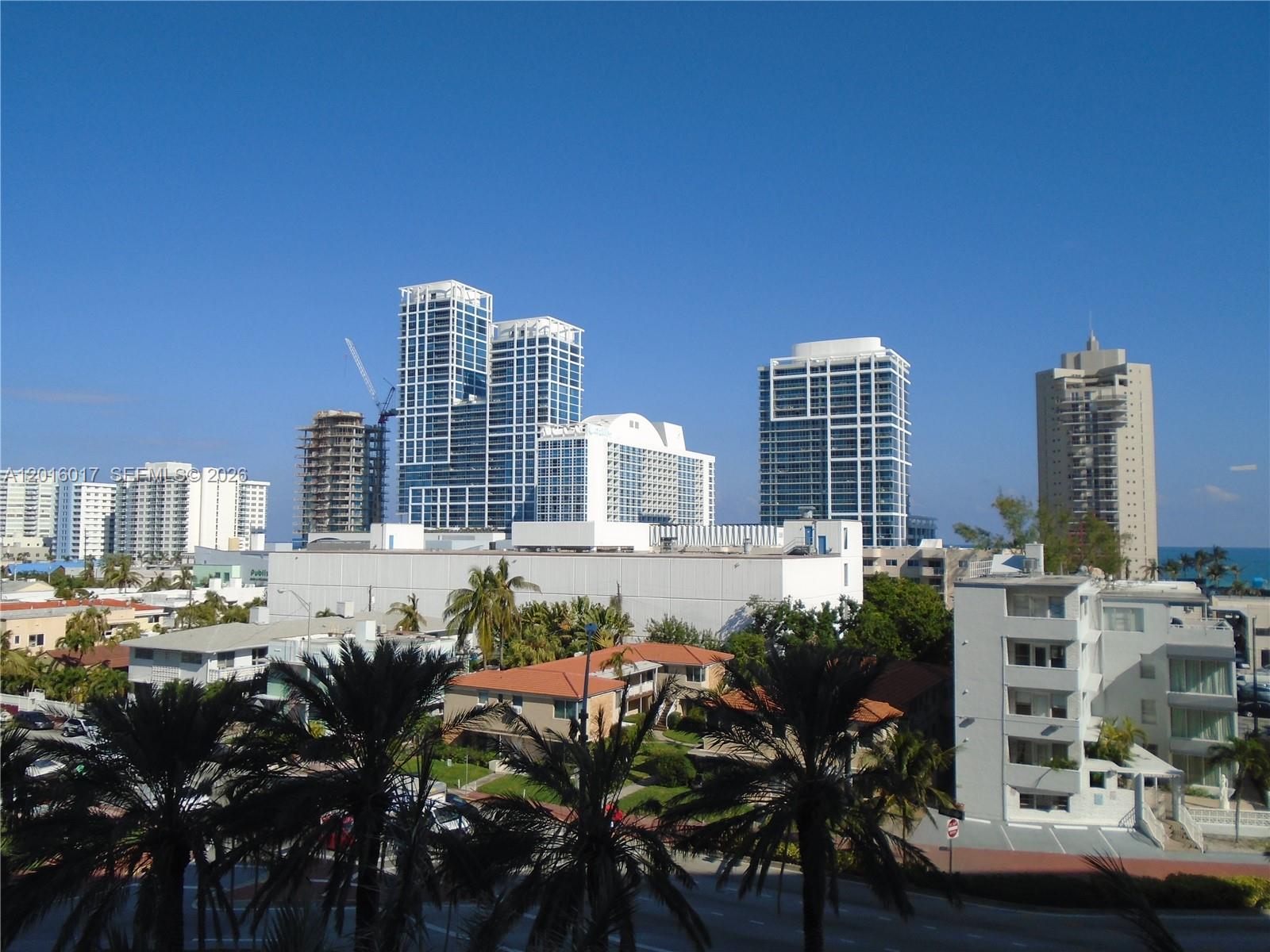 AQUASOL CONDO - Residential