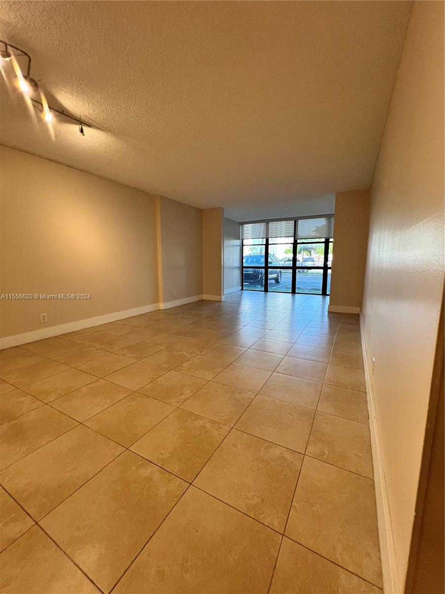 OCEANVIEW PARK CONDO - Residential