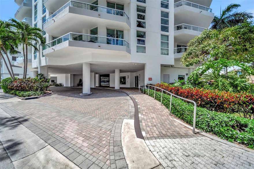 Largest 1 bedroom with additional guest bath. Convenient parking off same 2nd floor garage entry. Bright, open layout filled with natural light and a rare oversized storage space. Waterfront living along the New River in a prime location just south of the Performing Arts Center and museum district. The condo has recently completed concrete restoration, fresh exterior paint, and a refreshed lobby. Amenities include a gym, bike room, pool, hot tub, sauna, social room, business center, tennis court with pickleball, covered garage, concierge 24/7 365 days a year, and serene riverfront setting. A unique blend of space, value, and location.