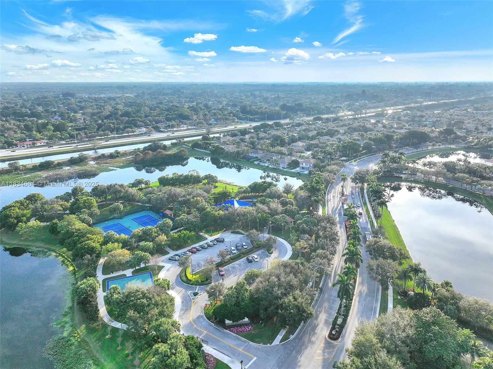 SAPPHIRE SHORES-SAPPHIRE - Residential