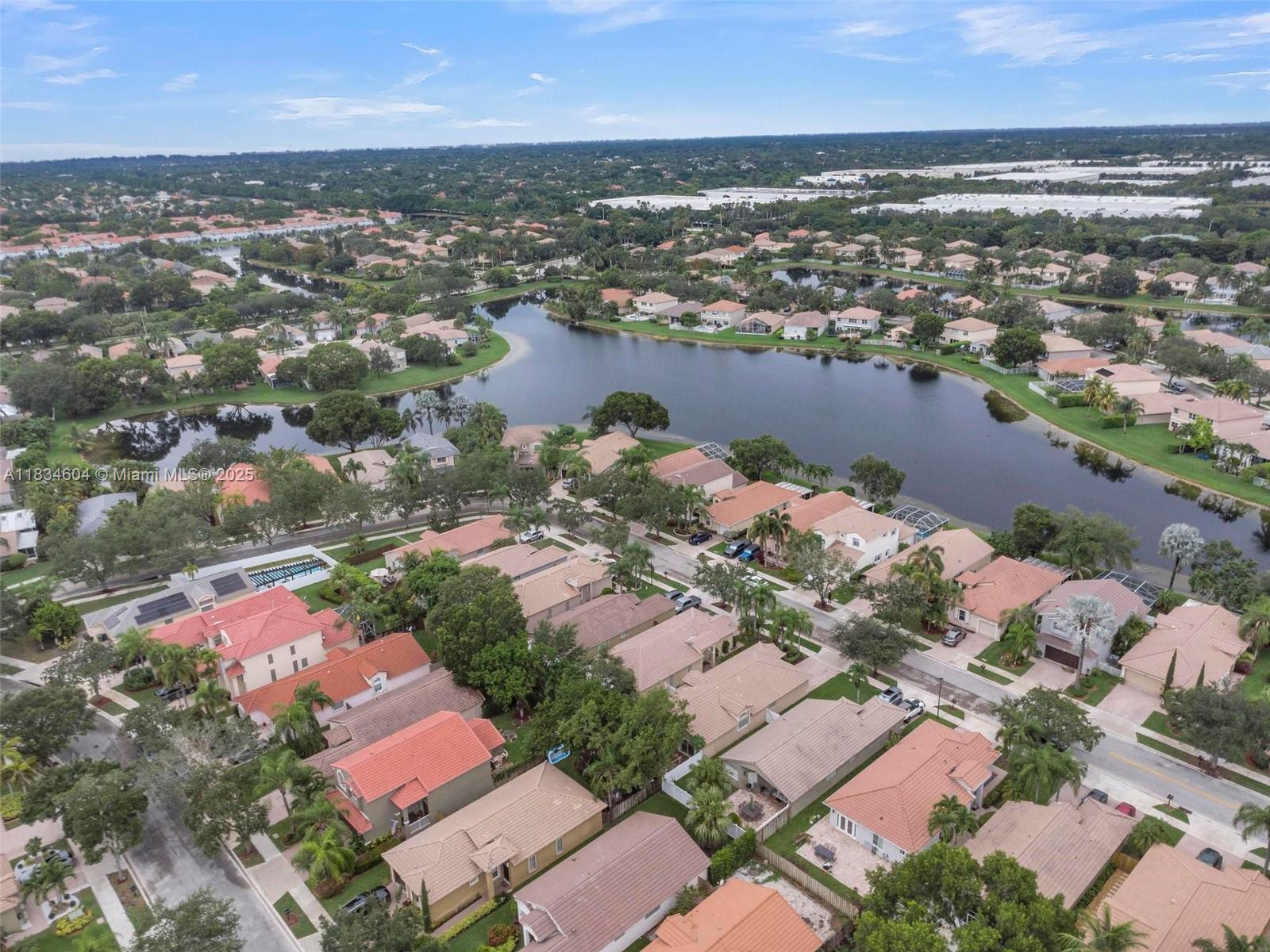 SAPPHIRE SHORES-SAPPHIRE - Residential