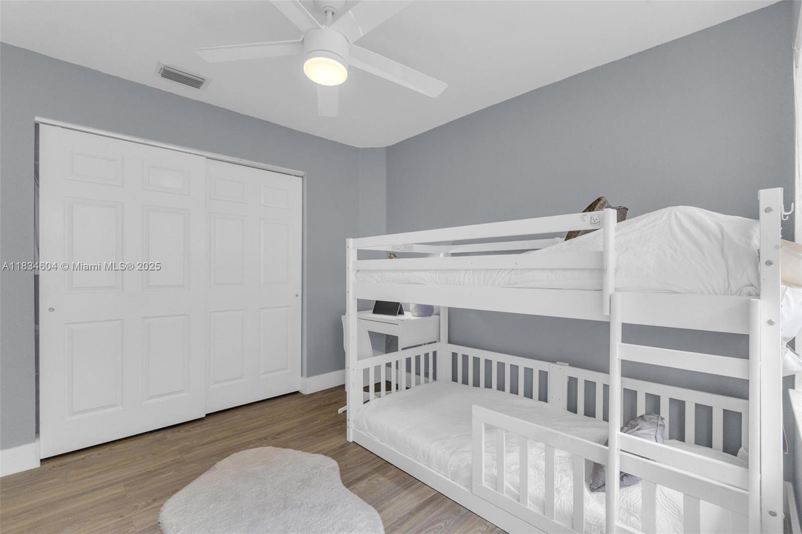 SAPPHIRE SHORES-SAPPHIRE - Residential