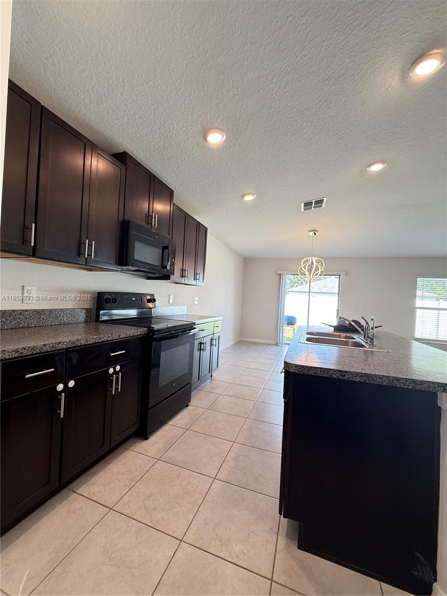 Hidden River - Residential