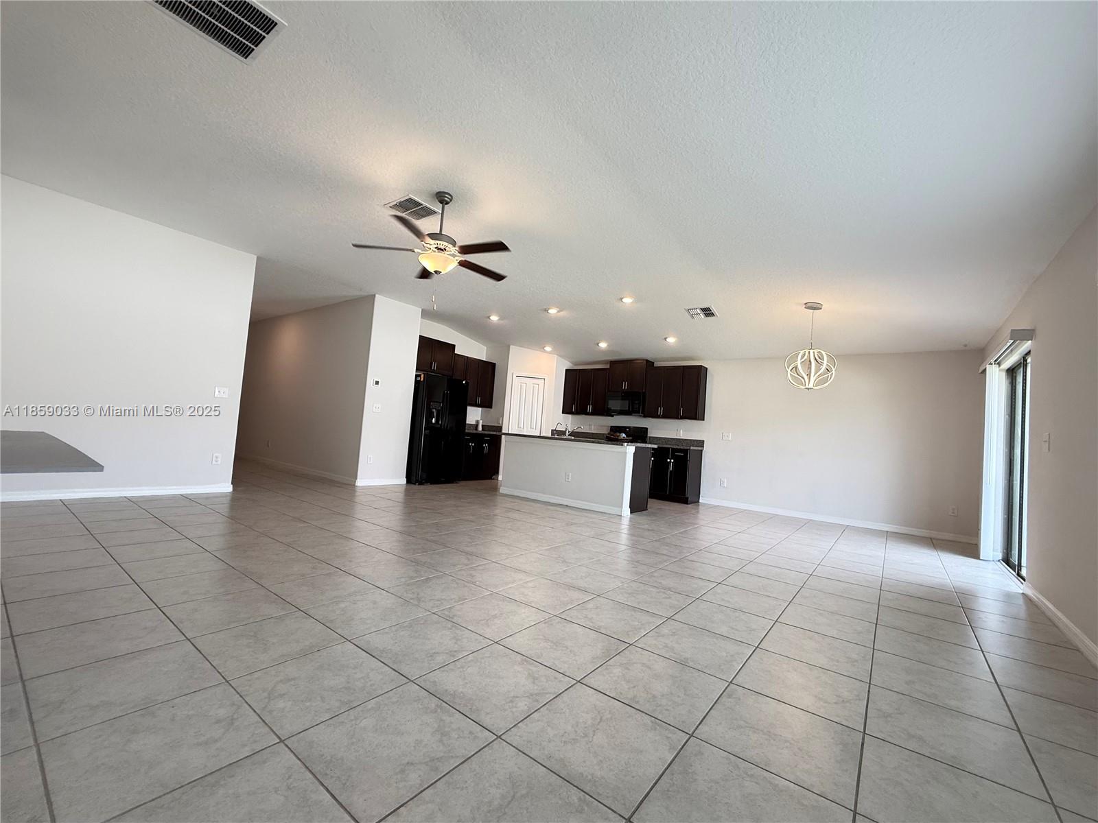 Hidden River - Residential