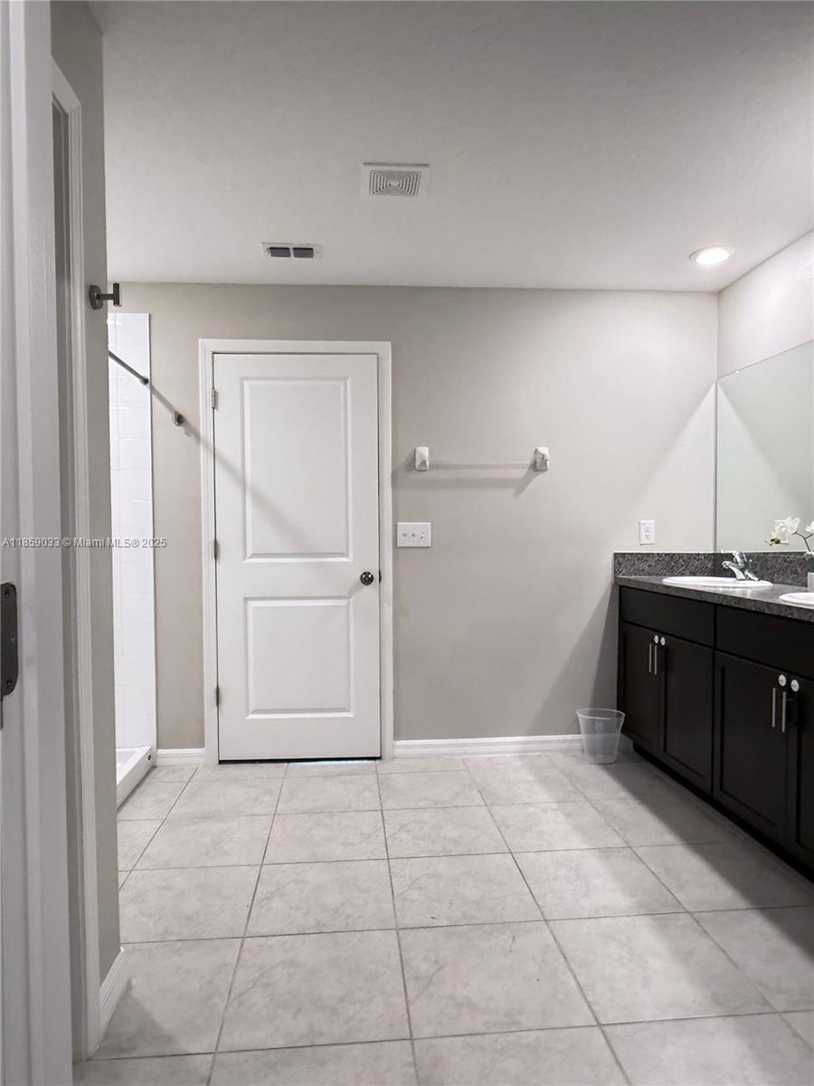 Hidden River - Residential