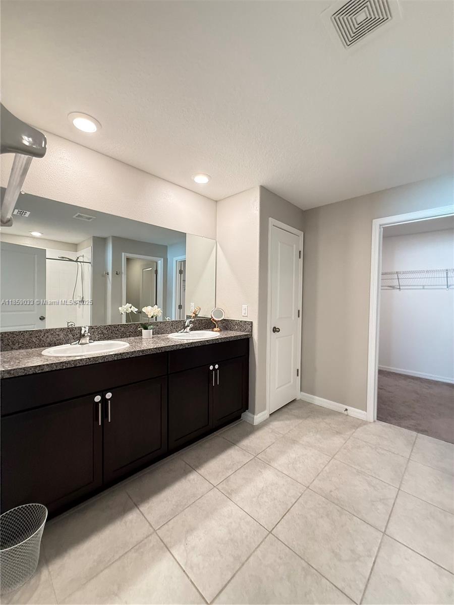 Hidden River - Residential